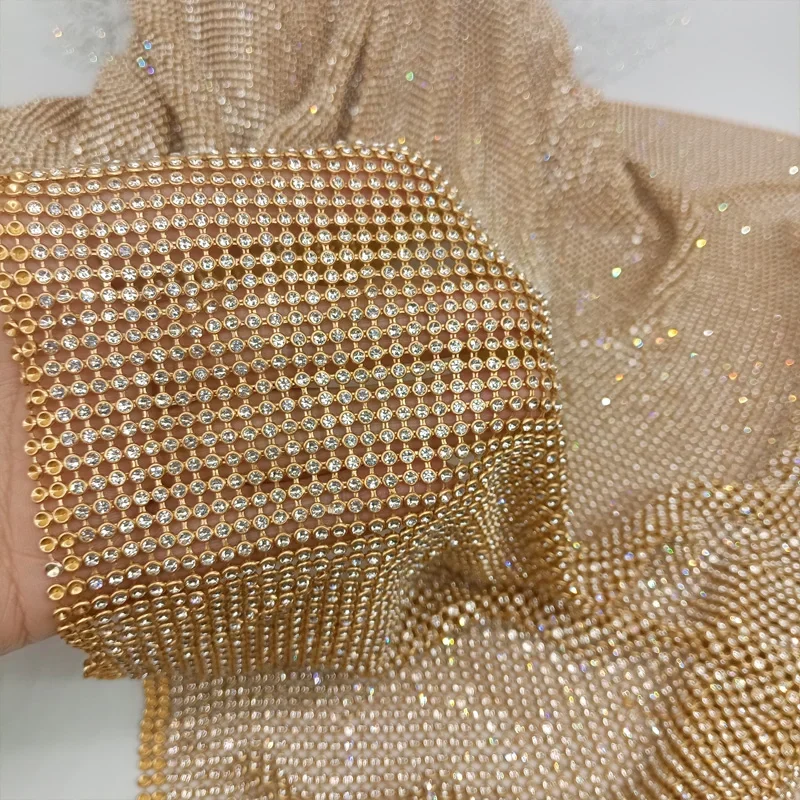 Crystal Mesh Fabric - Tissu en maille métallique avec strass