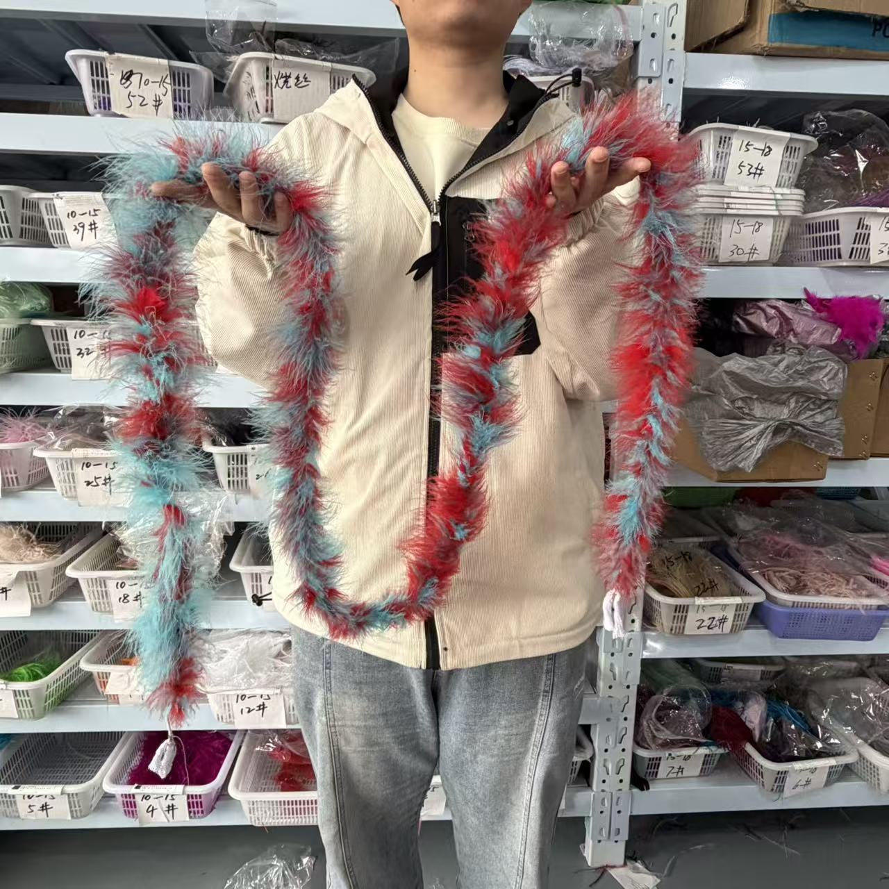 Boa en plumes de marabout mult - Feather Trim Marabou avis et prix